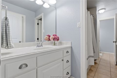 Tiny photo for 4409 Amberley Place, College Station, TX 77845 (MLS # 26003337)