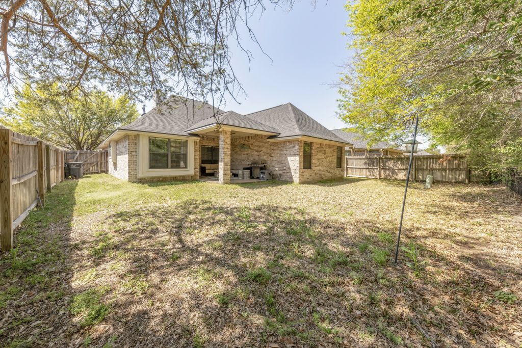 College Station, Texas 77845, United States, 3 Bedrooms Bedrooms, ,3 BathroomsBathrooms,Residential,Active,96935