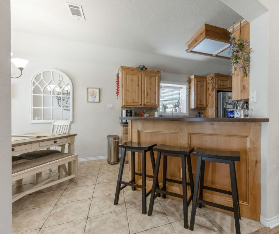 College Station, Texas 77845, United States, 3 Bedrooms Bedrooms, ,3 BathroomsBathrooms,Residential,Active,96935