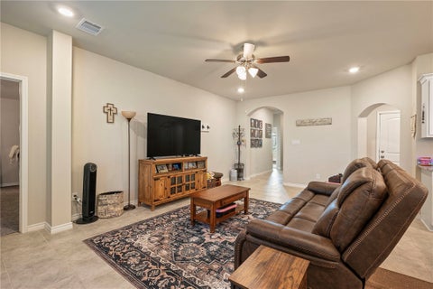 Tiny photo for 2022 Chief Street, Bryan, TX 77807 (MLS # 26012569)
