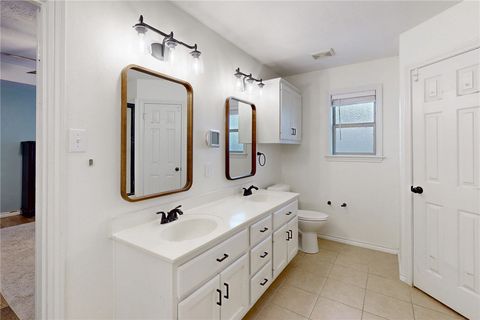 Tiny photo for 2905 Mirrormere Circle, Bryan, TX 77807 (MLS # 26002871)