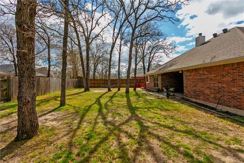 Tiny photo for 2905 Mirrormere Circle, Bryan, TX 77807 (MLS # 26002871)