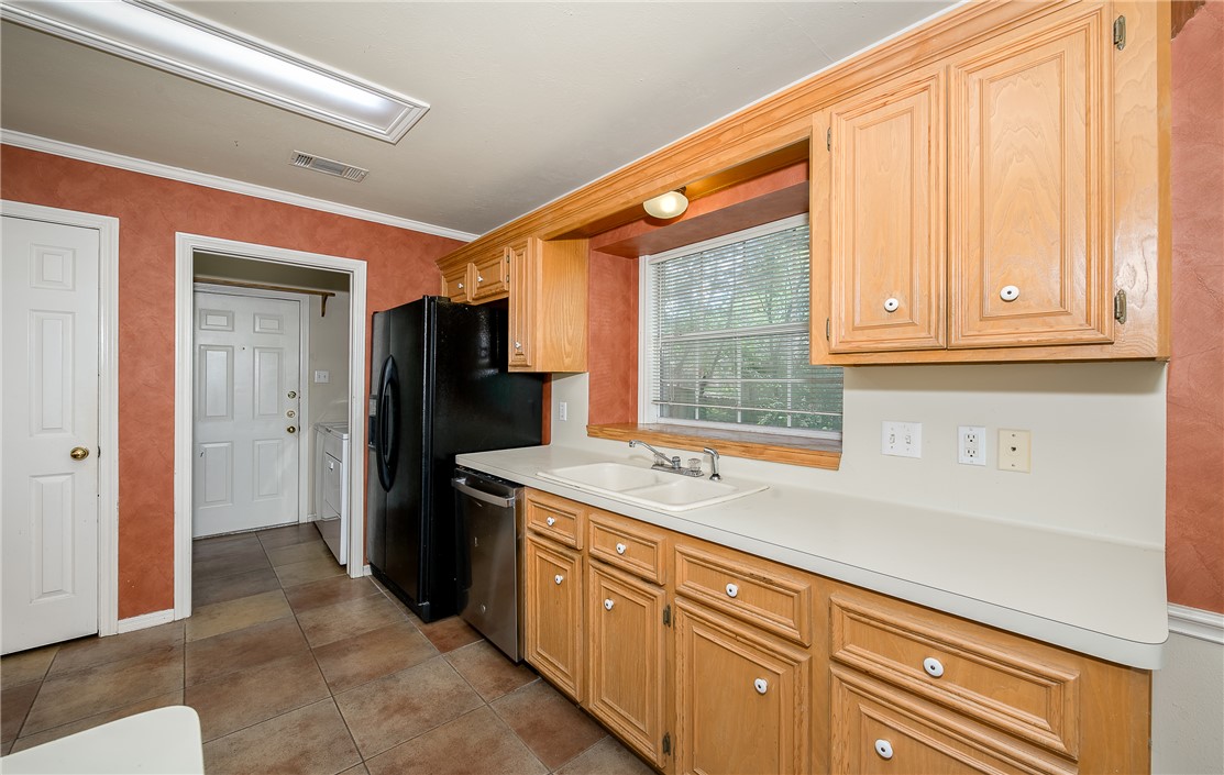 College Station, Texas 77840, United States, 3 Bedrooms Bedrooms, ,2 BathroomsBathrooms,Residential,Active,156550