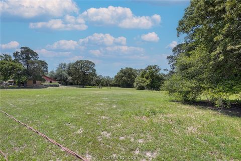 Tiny photo for 3248 County Road 324, Caldwell, TX 77836 (MLS # 26006107)
