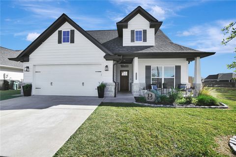 Photo of 1908 Meridian Court, Bryan, TX 77807 (MLS # 26000687)