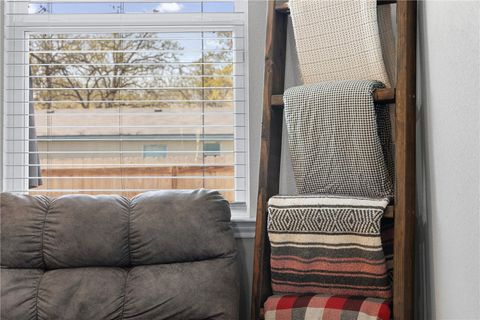 Tiny photo for 943 Harper Lane, Bryan, TX 77803 (MLS # 26003154)