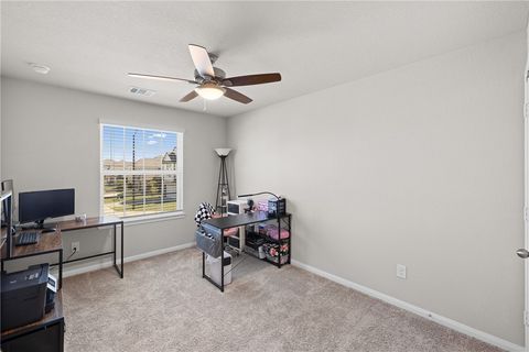 Tiny photo for 943 Harper Lane, Bryan, TX 77803 (MLS # 26003154)