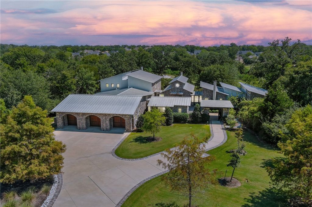 Photo of 2917 Blue Belle Drive, Bryan, TX 77807 (MLS # 25009461)