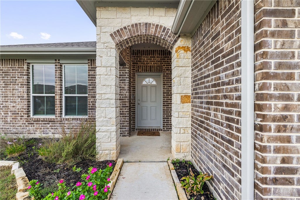Photo of 2427 Three Wood Way, Navasota, TX 77868 (MLS # 26012464)