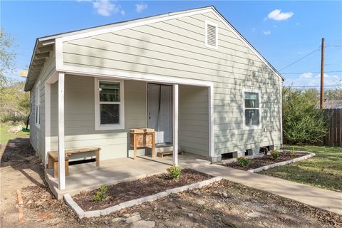 Tiny photo for 1610 Una Avenue, Bryan, TX 77803 (MLS # 25012679)