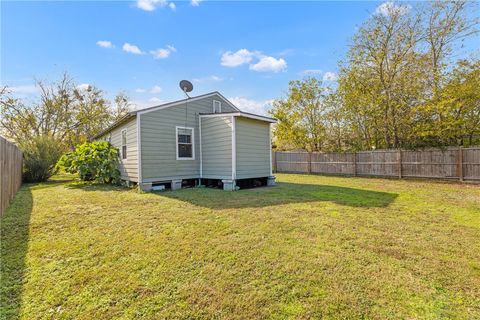 Tiny photo for 1610 Una Avenue, Bryan, TX 77803 (MLS # 25012679)
