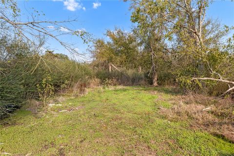 Tiny photo for 1610 Una Avenue, Bryan, TX 77803 (MLS # 25012679)