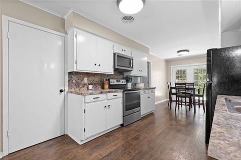 Tiny photo for 508 Victoria Avenue, Navasota, TX 77868 (MLS # 26004490)