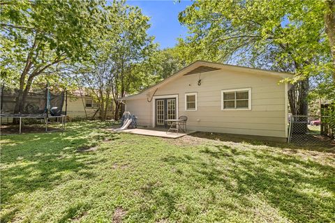Tiny photo for 508 Victoria Avenue, Navasota, TX 77868 (MLS # 26004490)