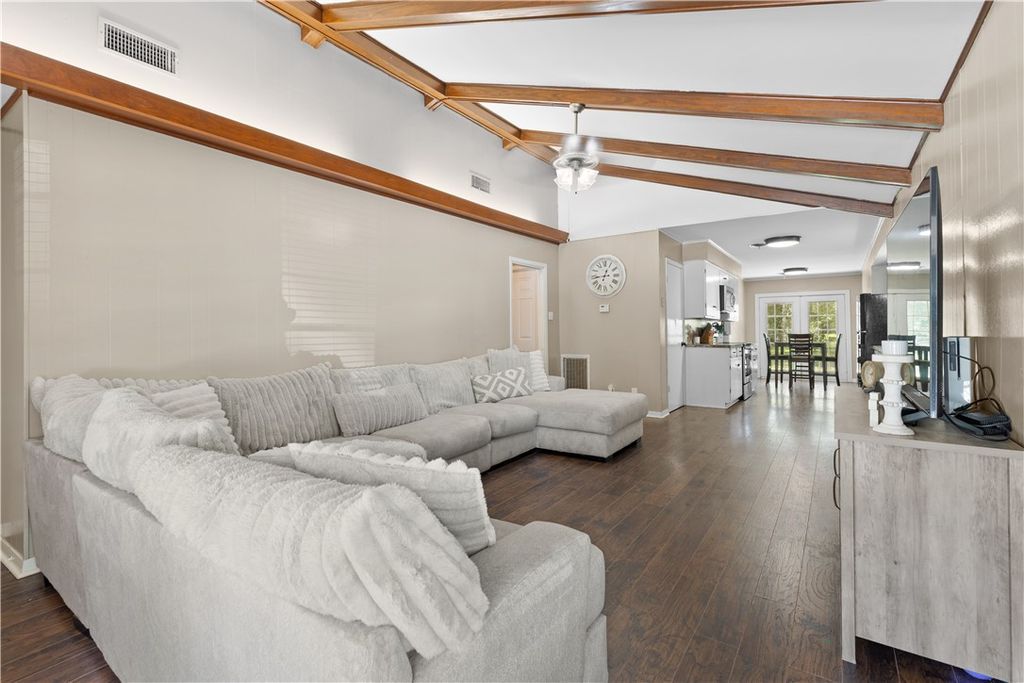 Photo of 508 Victoria Avenue, Navasota, TX 77868 (MLS # 26004490)