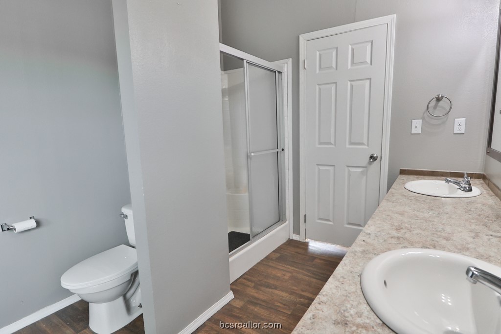 Caldwell, Texas 77836, United States, 3 Bedrooms Bedrooms, ,2 BathroomsBathrooms,Residential,Pending,46815