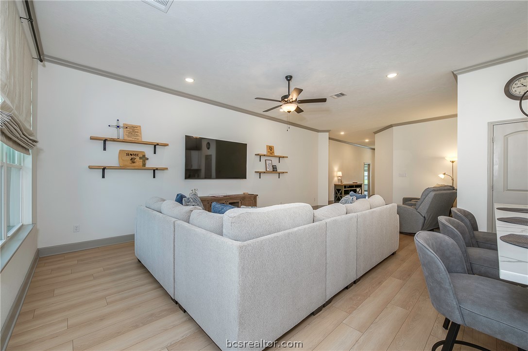Picture for the property 26006675, 4 beds, 3 baths