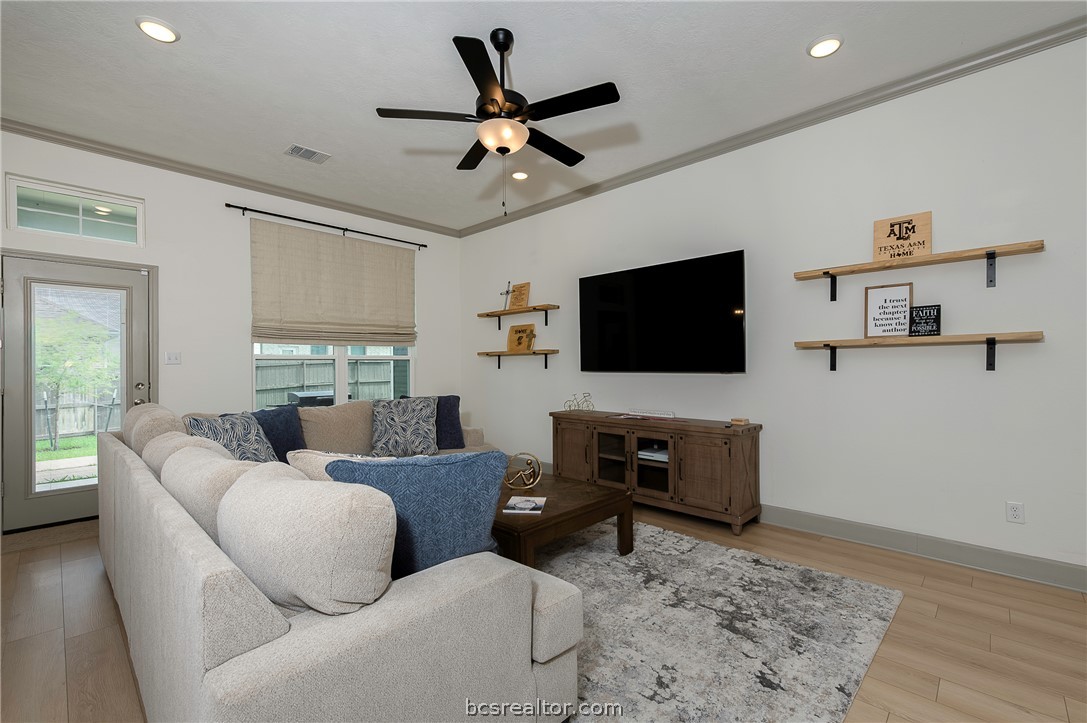 Picture for the property 26006675, 4 beds, 3 baths