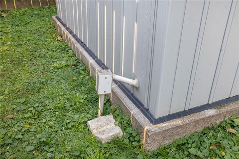 Tiny photo for 813 Woodson Drive, Caldwell, TX 77836 (MLS # 26000325)