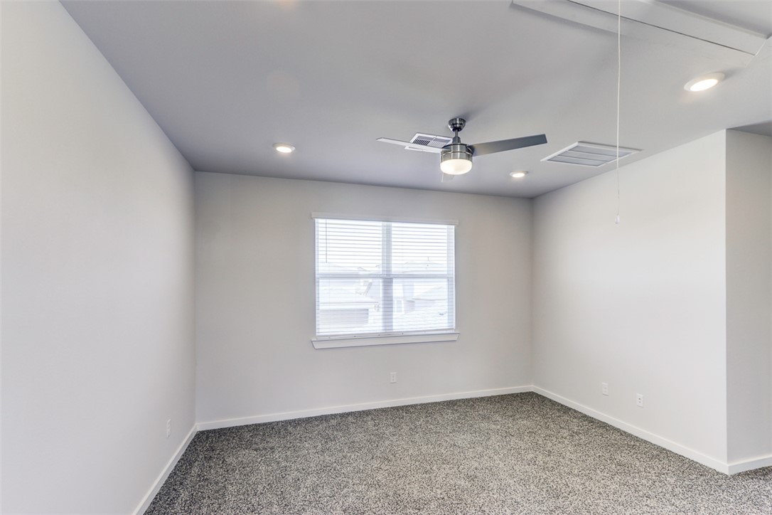 College Station, Texas 77845, United States, 3 Bedrooms Bedrooms, ,3 BathroomsBathrooms,Residential,Active,21288