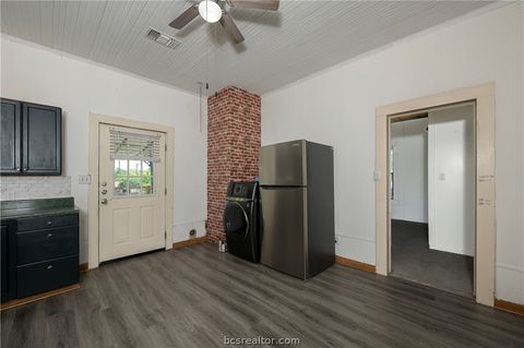 Tiny photo for 506 N Hill ST St, Caldwell, TX 77836 (MLS # 26005827)