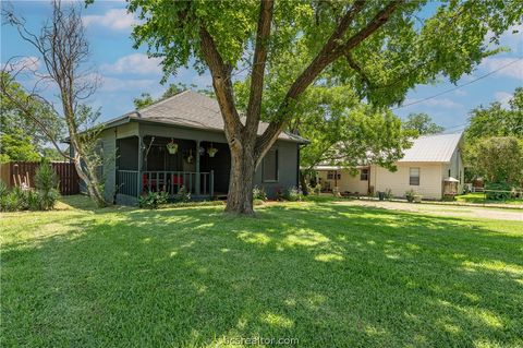 Tiny photo for 506 N Hill ST St, Caldwell, TX 77836 (MLS # 26005827)