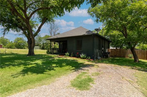 Tiny photo for 506 N Hill ST St, Caldwell, TX 77836 (MLS # 26005827)