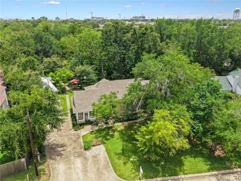 Tiny photo for 733 Eagle Pass Street, Bryan, TX 77802 (MLS # 26009174)