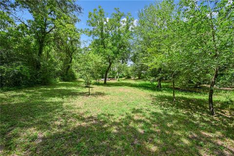 Tiny photo for 733 Eagle Pass Street, Bryan, TX 77802 (MLS # 26009174)
