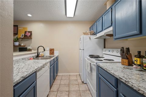 Tiny photo for 1901 Holleman Drive W #201, College Station, TX 77840 (MLS # 25011663)