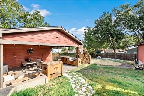 Tiny photo for 606 W Alligator Street, Caldwell, TX 77836 (MLS # 26000063)
