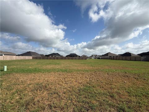 Photo of 7808 Leadtree Drive, Navasota, TX 77868 (MLS # 26010330)