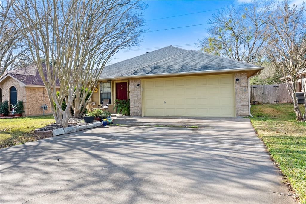 Photo of 4016 Windfree Drive, College Station, TX 77845 (MLS # 26000500)