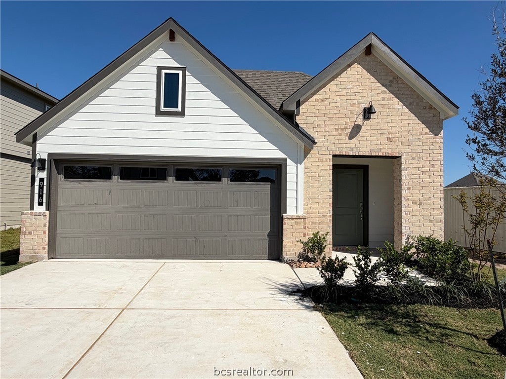 Photo of 916 Lady Bird Lane, College Station, TX 77845 (MLS # 26012722)
