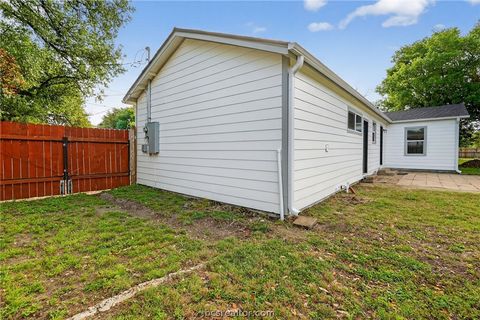 Tiny photo for 1505 Burt Street, Bryan, TX 77802 (MLS # 26003667)