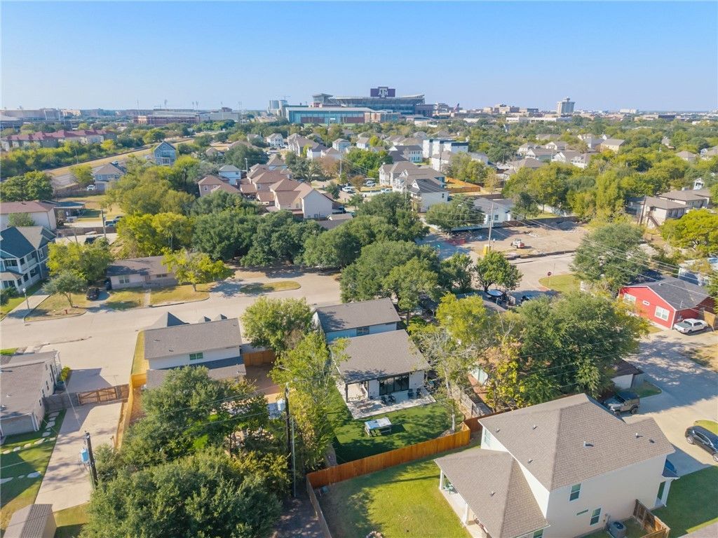 Photo of 112 Park Place, College Station, TX 77840 (MLS # 25010618)
