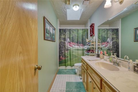 Tiny photo for 5350 Wiseman Road, Midway, TX 75852 (MLS # 26006496)