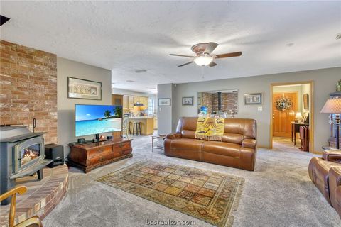 Tiny photo for 5350 Wiseman Road, Midway, TX 75852 (MLS # 26006496)