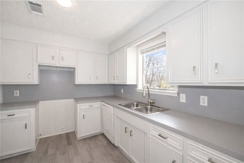 Tiny photo for 410 S Temple Street, Caldwell, TX 77836 (MLS # 26001423)