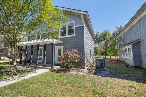 Tiny photo for 1725 Harvey Mitchell Parkway S #1211, College Station, TX 77840 (MLS # 26003940)