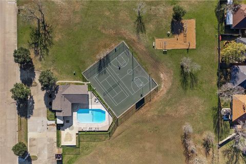 Tiny photo for 1516 Southern Plantation Drive, College Station, TX 77845 (MLS # 26001047)