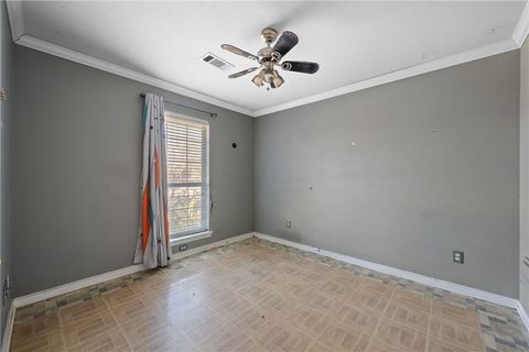 Tiny photo for 1516 Southern Plantation Drive, College Station, TX 77845 (MLS # 26001047)