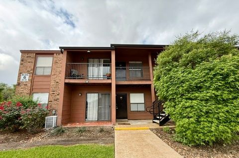 Tiny photo for 904 University Oaks Boulevard #91, College Station, TX 77840 (MLS # 26004567)