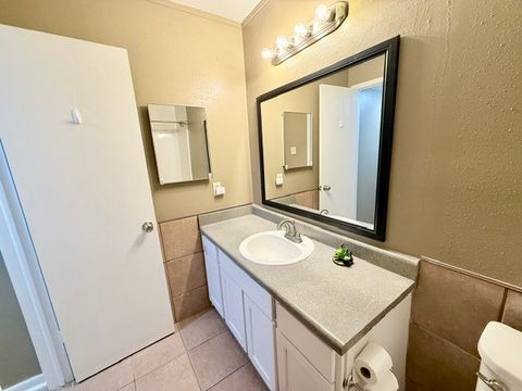 Tiny photo for 904 University Oaks Boulevard #91, College Station, TX 77840 (MLS # 26004567)