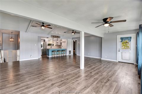 Tiny photo for 571 Lakeview Circle, Hilltop Lakes, TX 77871 (MLS # 26004219)