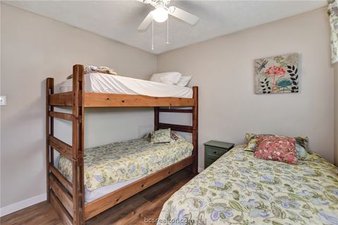 Tiny photo for 571 Lakeview Circle, Hilltop Lakes, TX 77871 (MLS # 26004219)