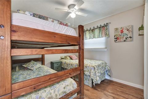 Tiny photo for 571 Lakeview Circle, Hilltop Lakes, TX 77871 (MLS # 26004219)