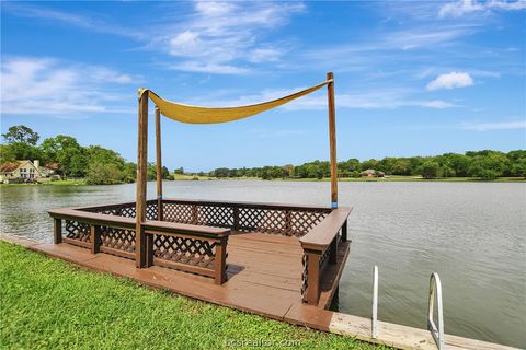 Tiny photo for 571 Lakeview Circle, Hilltop Lakes, TX 77871 (MLS # 26004219)