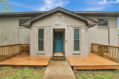 Tiny photo for 571 Lakeview Circle, Hilltop Lakes, TX 77871 (MLS # 26004219)