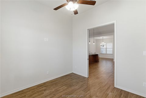 Tiny photo for 3006 Nobel Court, Bryan, TX 77808 (MLS # 26002645)
